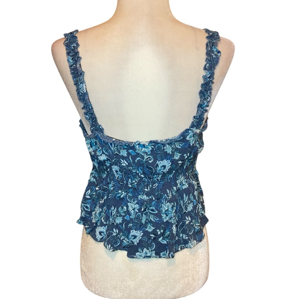 Floral top - Picture 2 of 4